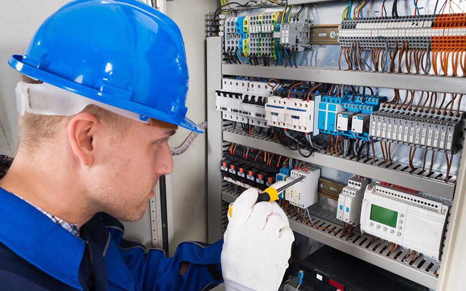 électricien de maintenance Courbevoie