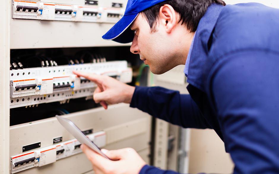 électricien de maintenance Courbevoie